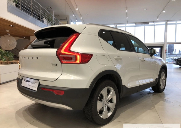 Volvo XC 40 cena 139900 przebieg: 97362, rok produkcji 2020 z Żnin małe 497